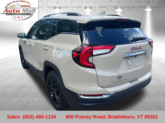 Used 2022 GMC Terrain AT4 w/ Infotainment Package II AWD/4WD image 3