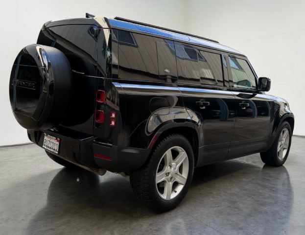 Used 2020 Land Rover Defender 110 First Edition AWD/4WD image 6