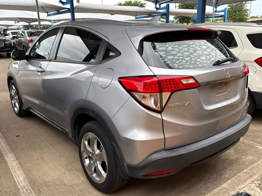 Used 2021 Honda HR-V LX image 8