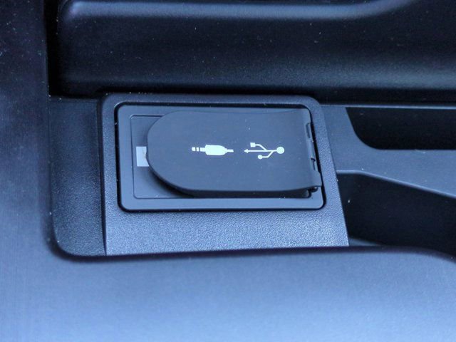 Used 2019 Lexus ES 300h Ultra Luxury w/ Accessory Package 2 image 21