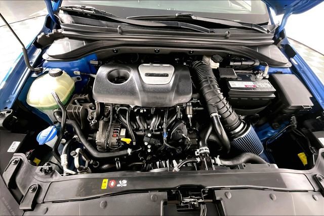 Used 2017 Hyundai Elantra Sport w/ Cargo Package image 9