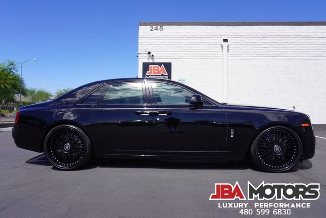 Used 2018 Rolls-Royce Ghost RWD image 13
