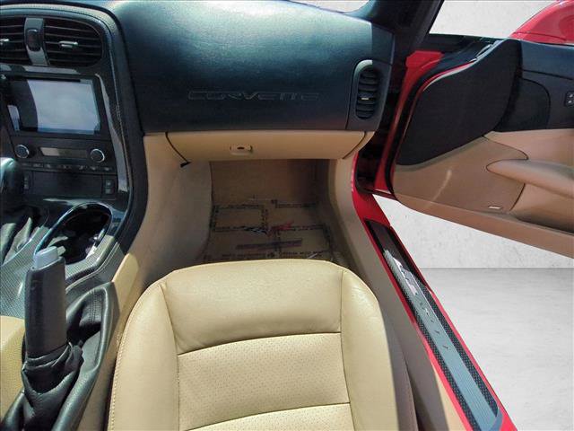 Used 2011 Chevrolet Corvette Convertible w/ Preferred Equipment Group RWD image 14
