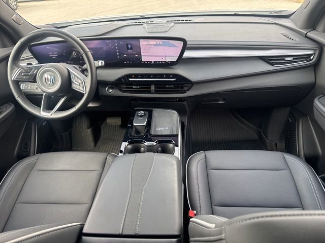 Used 2025 Buick Enclave Preferred w/ Trailering Package, 5000 lbs. image 18