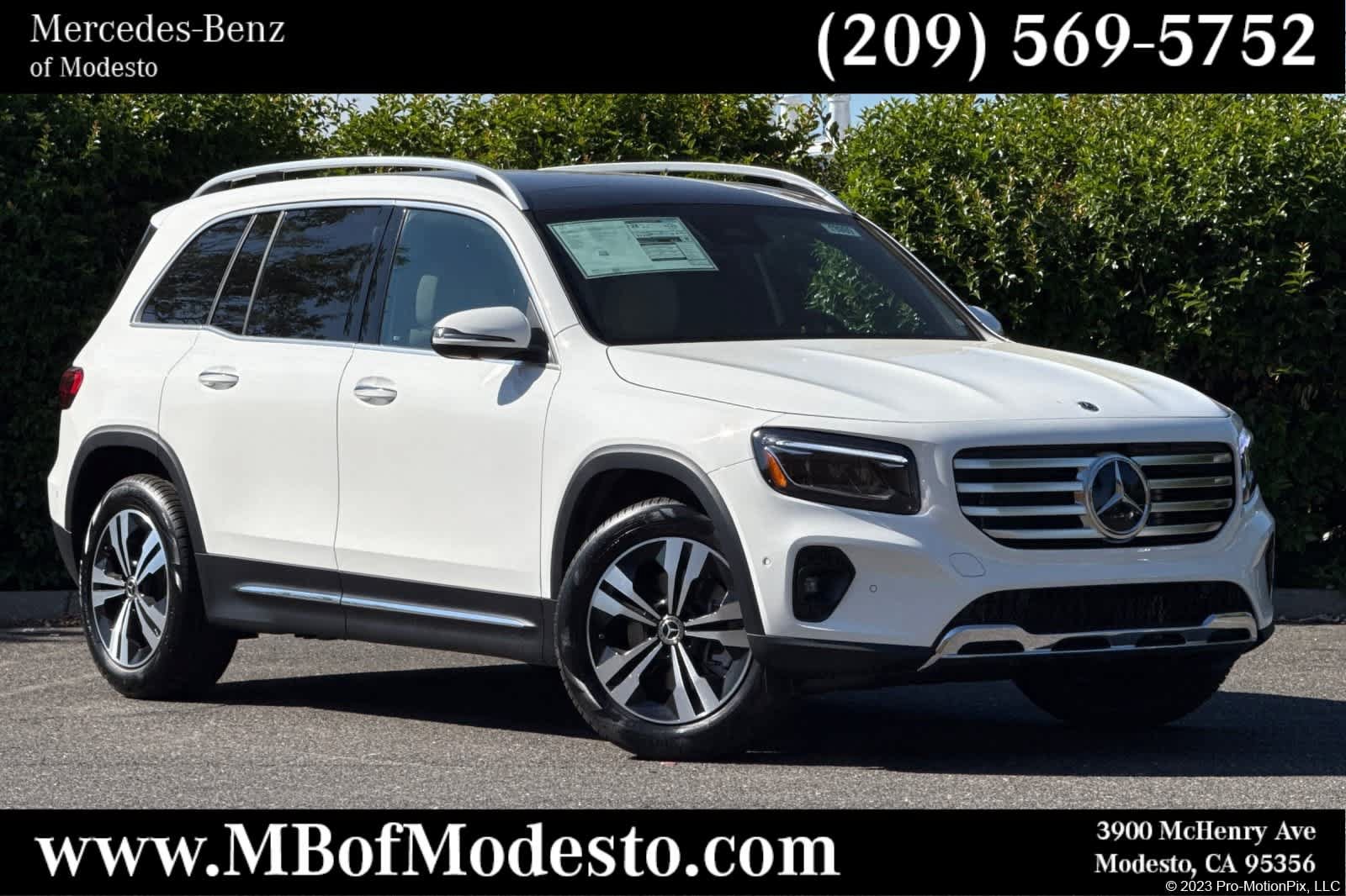 New 2026 Mercedes-Benz GLB 250 image 1