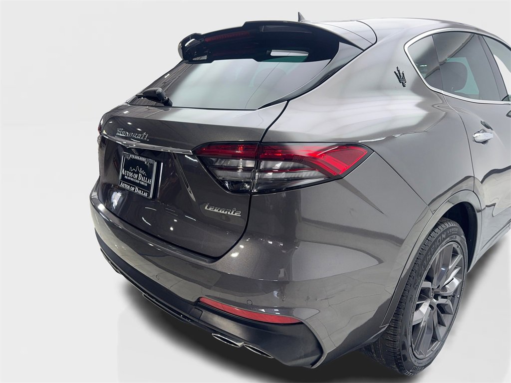 Used 2022 Maserati Levante Modena image 18