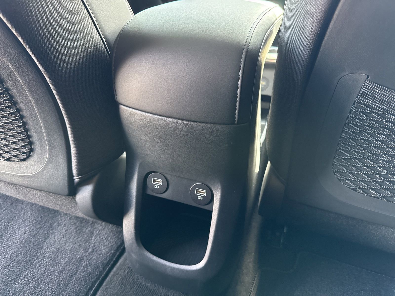 Certified 2023 Hyundai Ioniq 5 Limited w/ Cargo Package image 17