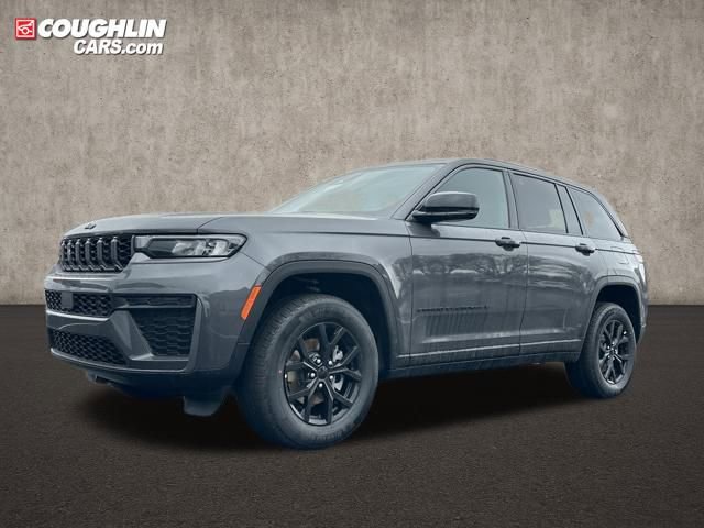 New 2026 Jeep Grand Cherokee Laredo image 3