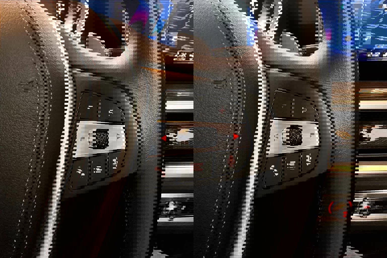 Used 2024 BMW X5 sDrive40i w/ Parking Assistance Package image 26