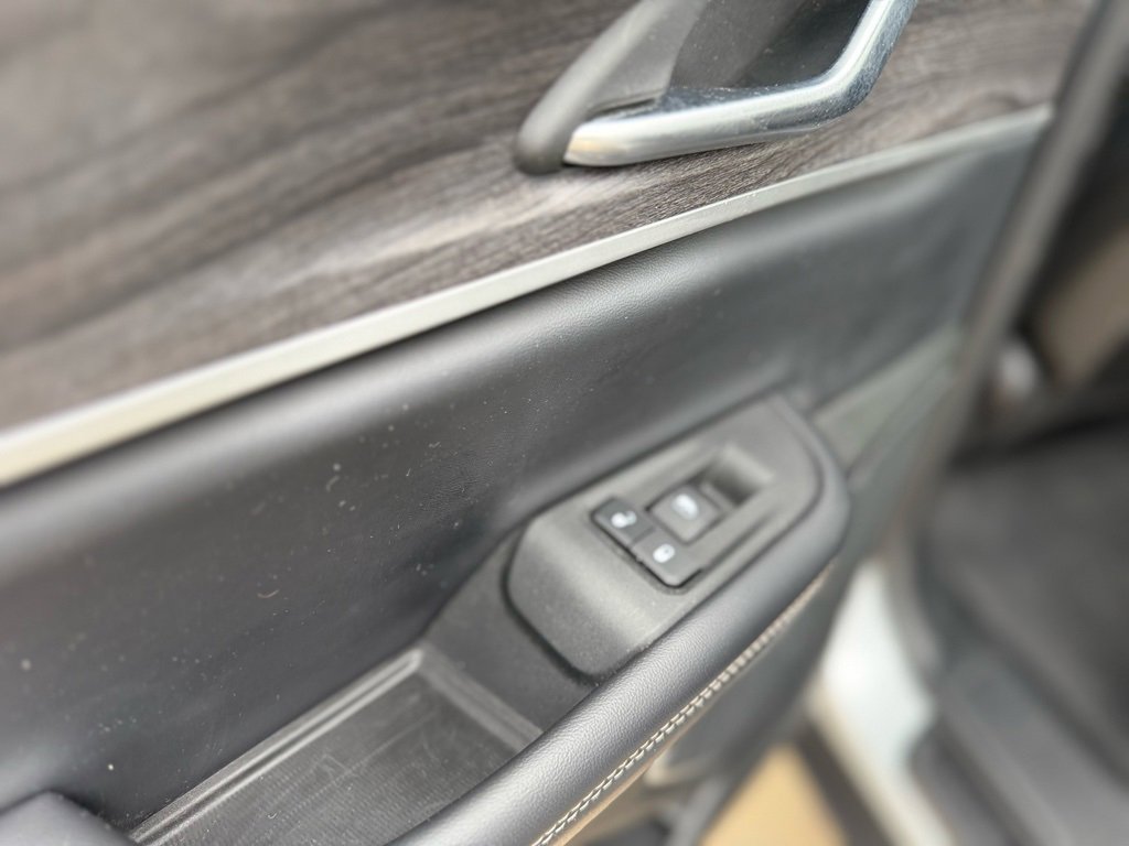 Used 2021 Jeep Grand Cherokee L Limited image 47