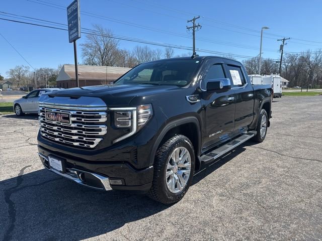 Used 2024 GMC Sierra 1500 Denali image 1