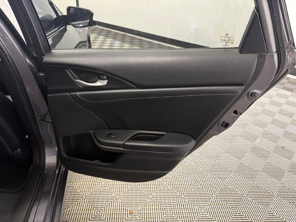 Used 2019 Honda Insight Touring image 16