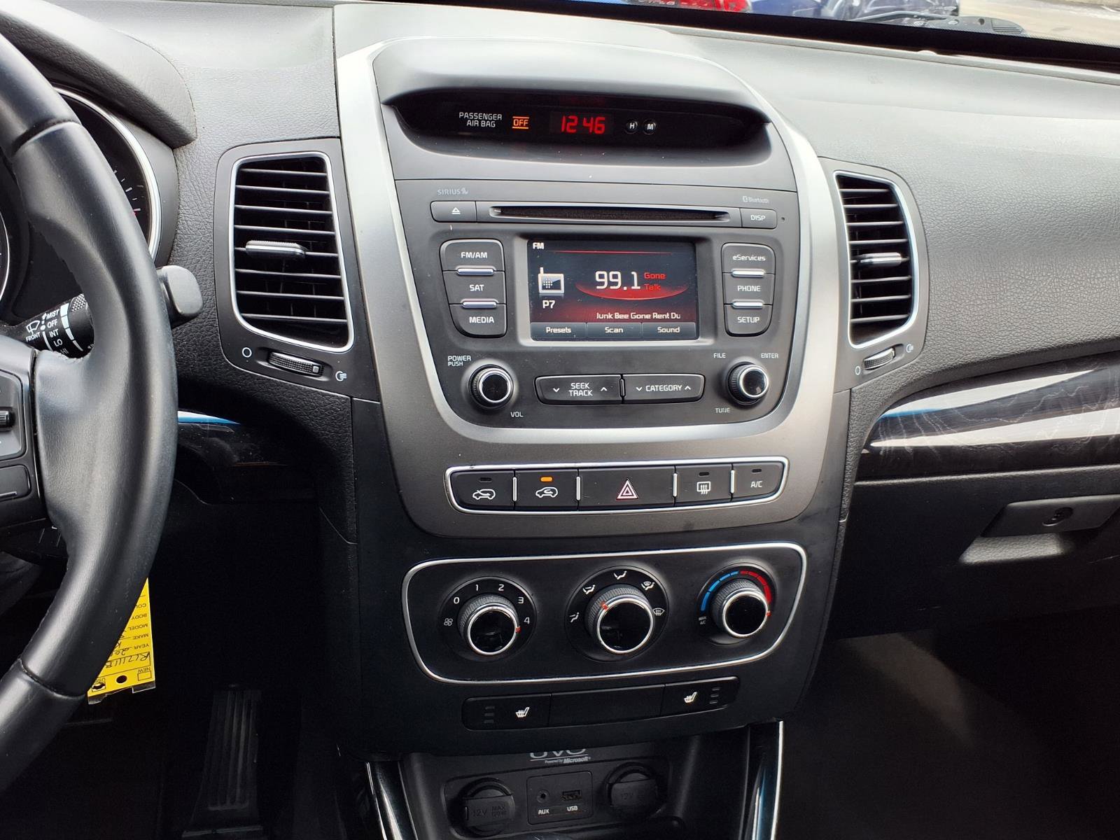 Used 2015 Kia Sorento LX image 15