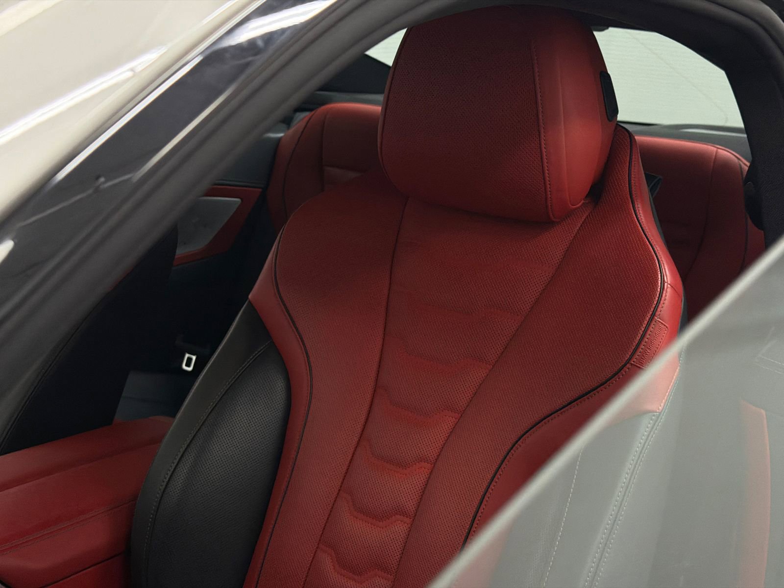 Used 2025 BMW M850i xDrive Coupe w/ M Carbon Exterior Package image 20