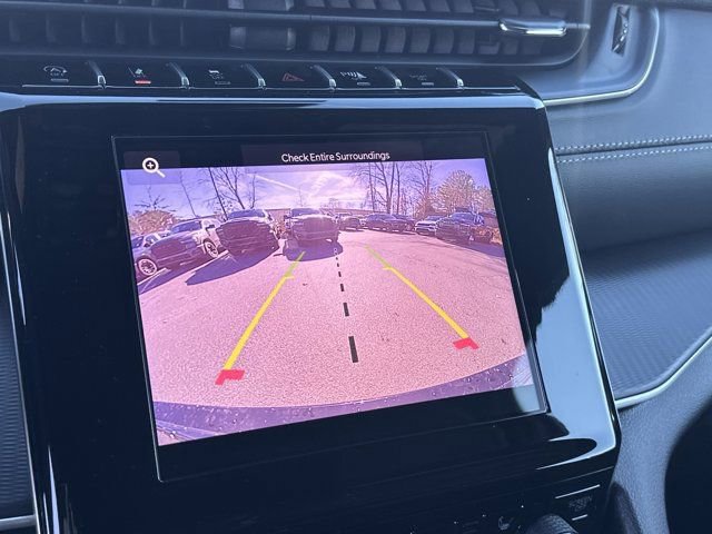 New 2025 Jeep Grand Cherokee Laredo X w/ Luxury Tech Group I image 32