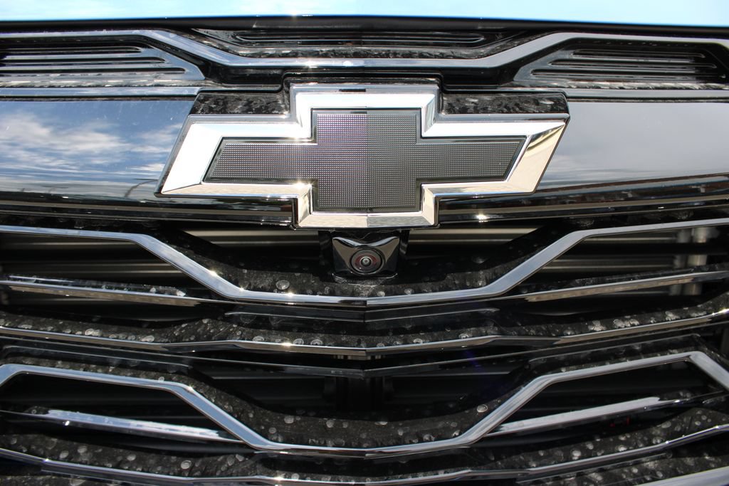 New 2026 Chevrolet Equinox RS w/ Convenience Package III FWD image 6