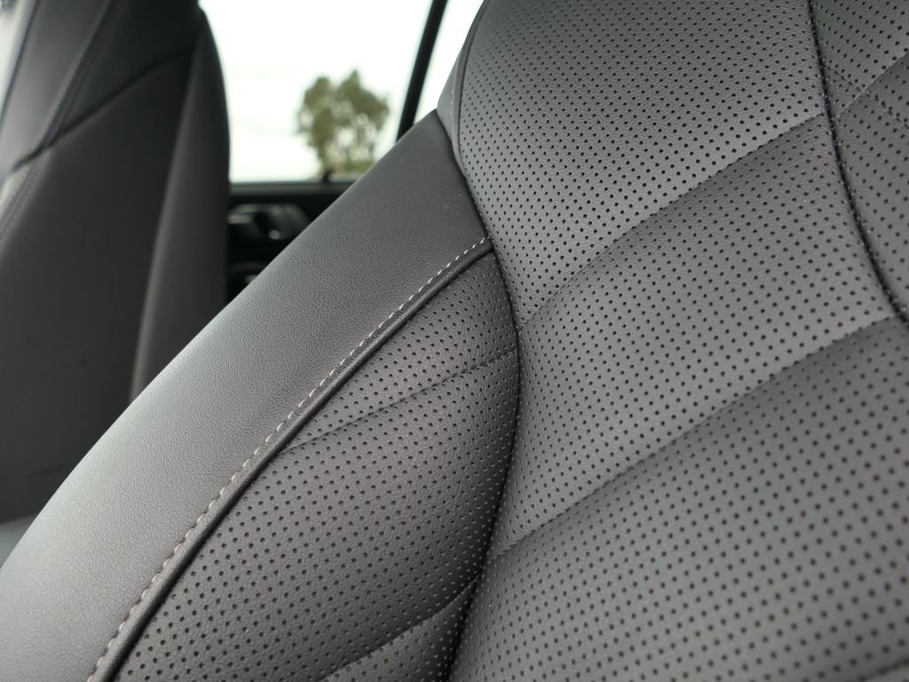 Used 2025 BMW X5 xDrive40i w/ Premium Package image 10