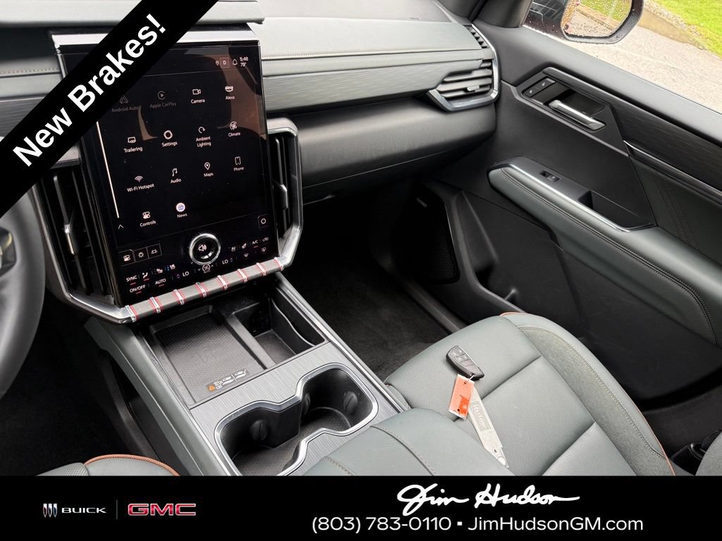 Certified 2024 GMC Acadia AT4 w/ Luxury Package AWD/4WD image 33