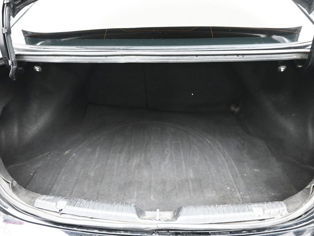 Used 2017 Kia Forte LX image 9