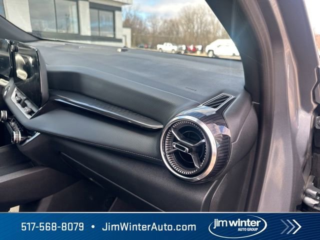 Certified 2025 Chevrolet Equinox LT image 13