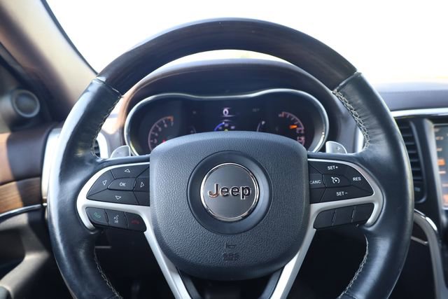 Used 2016 Jeep Grand Cherokee Overland AWD/4WD image 13