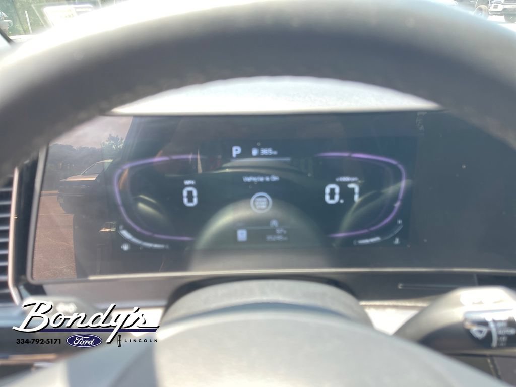 Used 2024 Kia Sportage EX FWD image 4