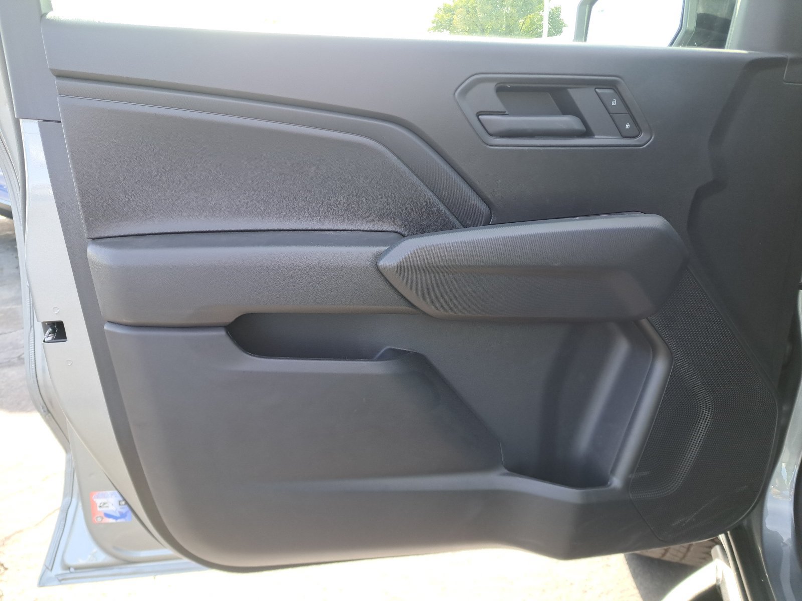 New 2026 Chevrolet Colorado Trail Boss w/ Off-Road Front Bumper Package AWD/4WD image 14