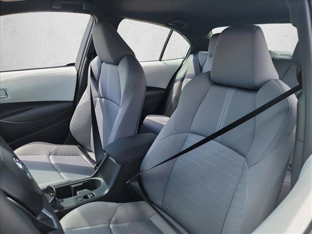 Used 2026 Toyota Corolla SE image 13