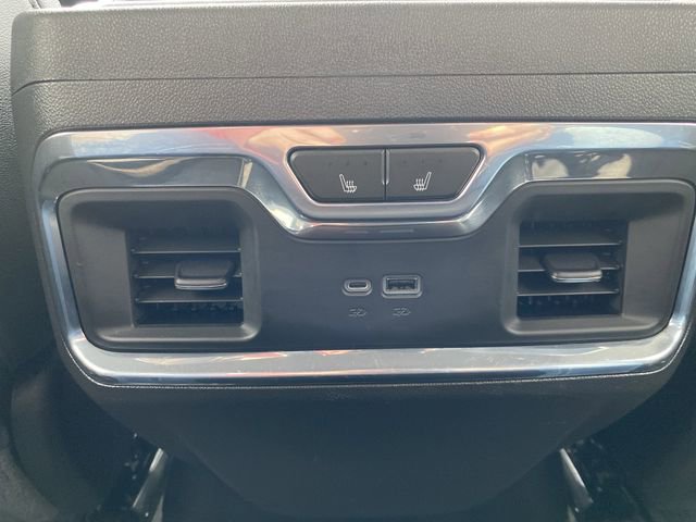 Used 2023 Chevrolet Silverado 1500 LTZ image 18