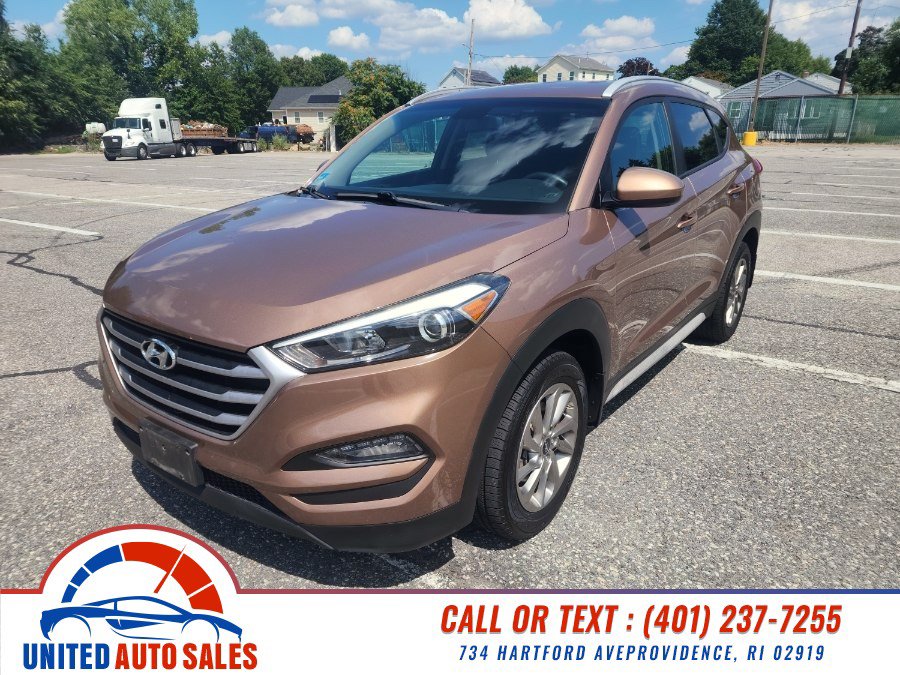 Used 2017 Hyundai Tucson SE w/ SE Popular Package 02