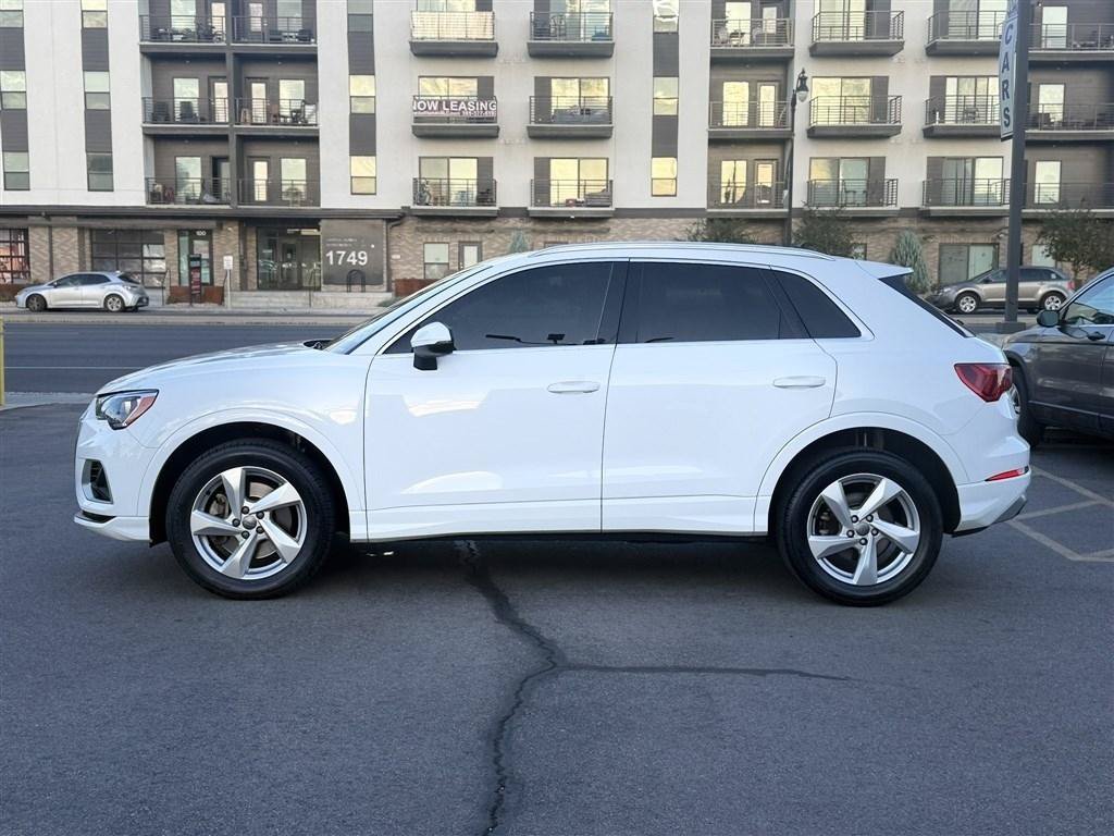 Used 2020 Audi Q3 2.0T Premium AWD/4WD image 4