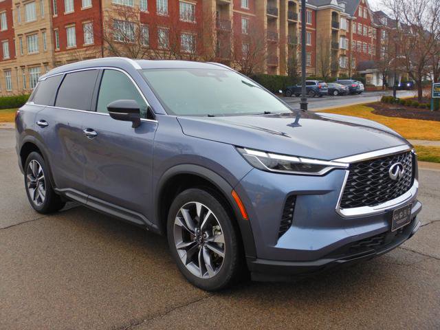Used 2023 INFINITI QX60 Luxe AWD/4WD image 3
