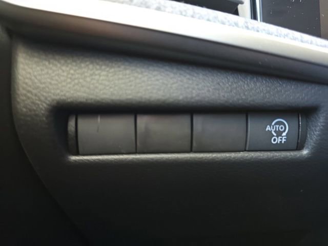 New 2026 Nissan Kicks S image 10