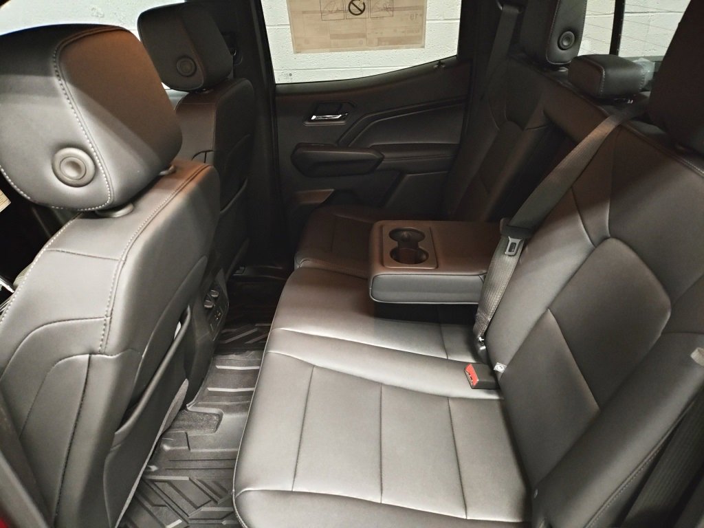 New 2026 GMC Canyon Elevation w/ Convenience Package image 26