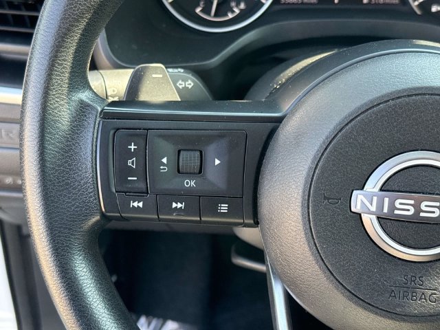 Used 2023 Nissan Rogue S AWD/4WD image 24