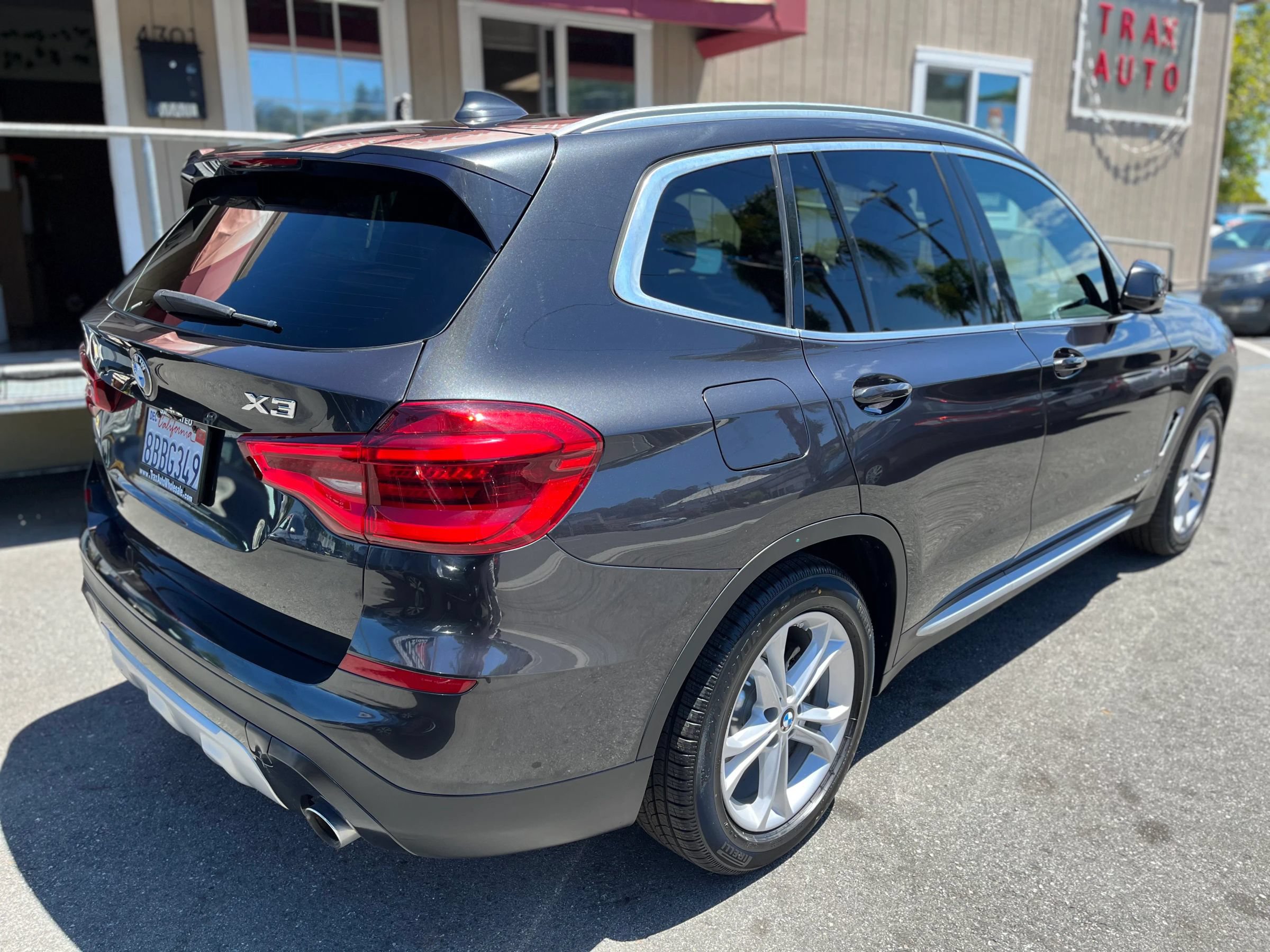 Used 2018 BMW X3 xDrive30i AWD/4WD image 6