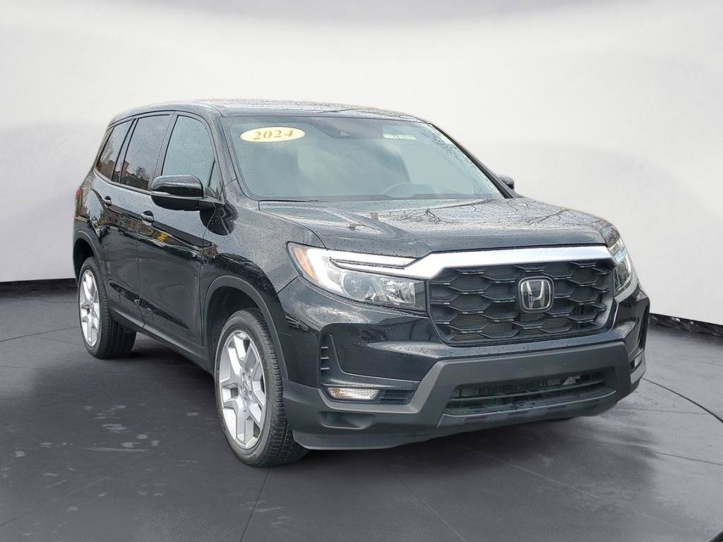 Used 2024 Honda Passport EX-L image 2
