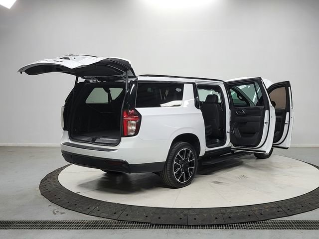 Used 2021 Chevrolet Suburban RST RWD image 15