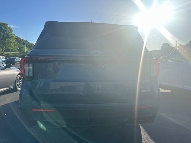 Used 2025 Ford Explorer ST-Line w/ Premium Package AWD/4WD image 14