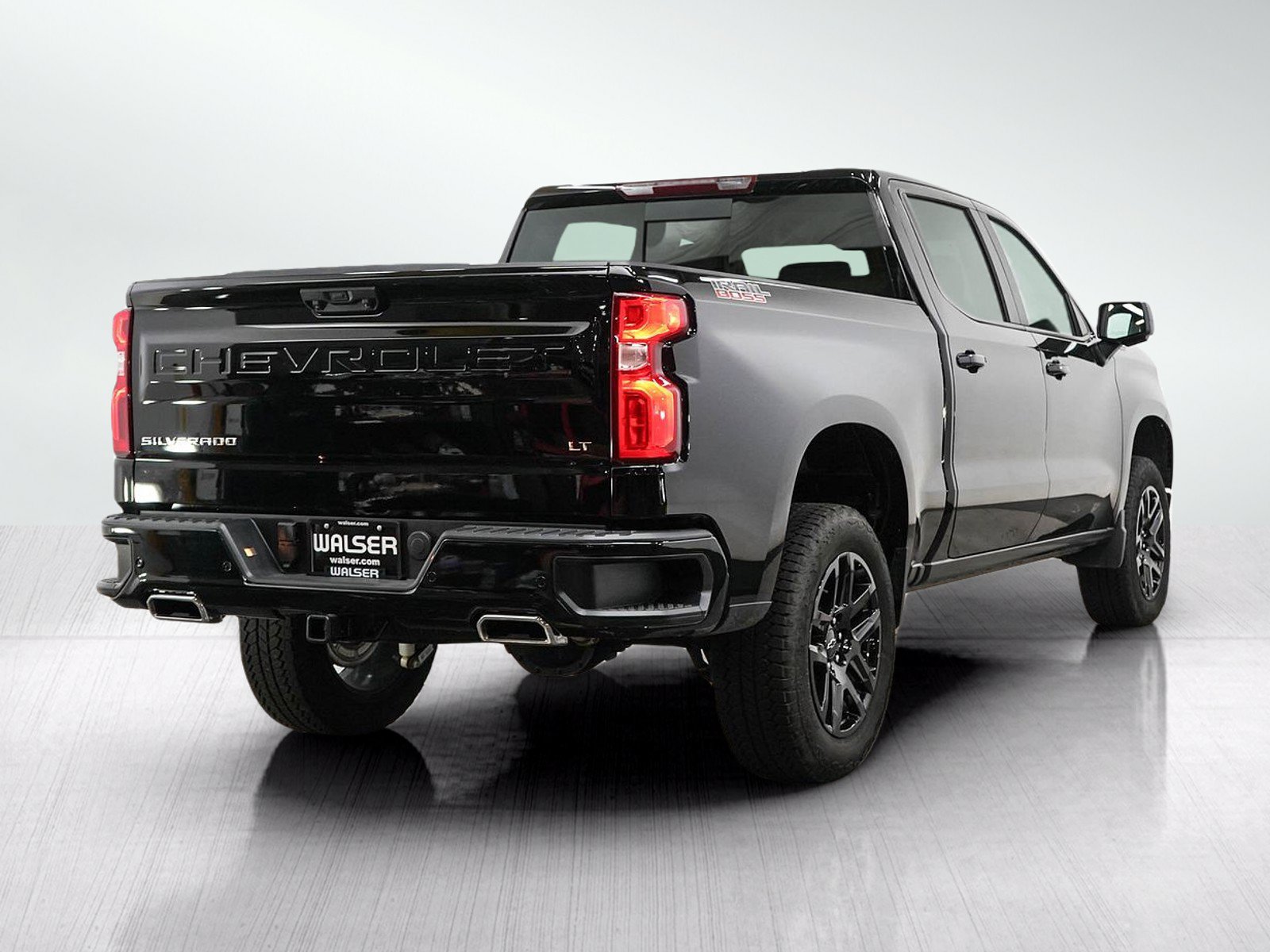 Used 2026 Chevrolet Silverado 1500 LT Trail Boss w/ Safety Package AWD/4WD image 5