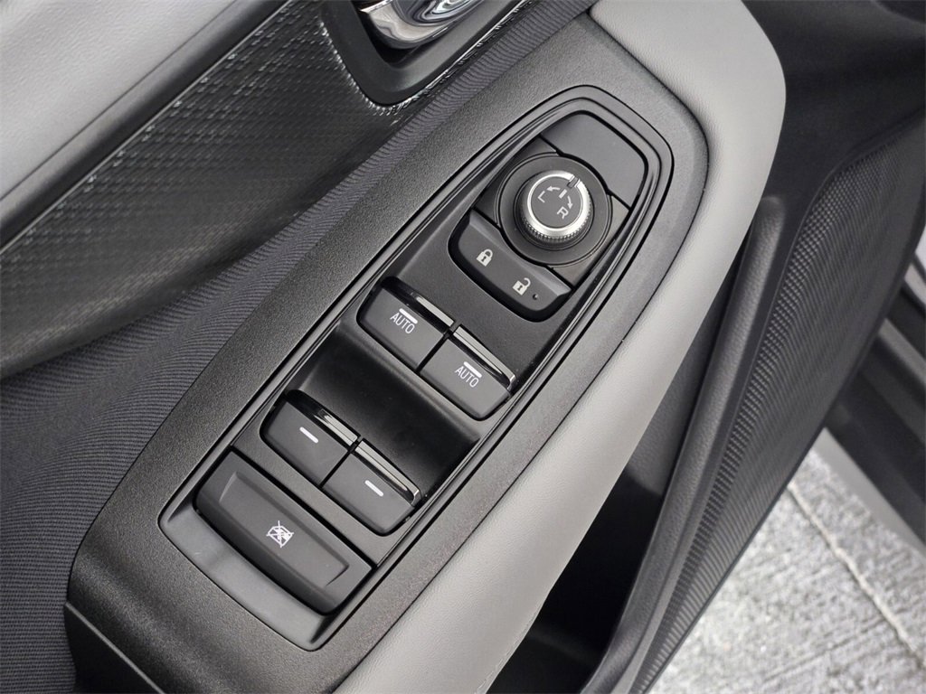 Certified 2025 Subaru Outback Premium image 25