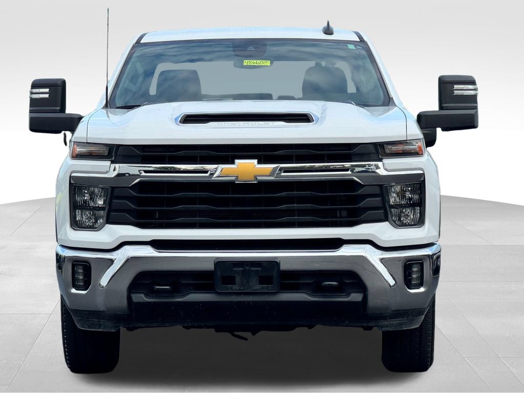 Used 2025 Chevrolet Silverado 2500 LT w/ Convenience Package AWD/4WD video 2