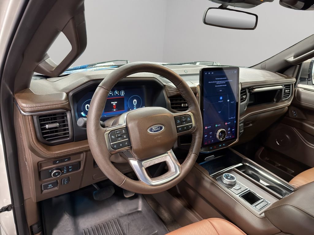 Used 2024 Ford Expedition Max King Ranch image 6