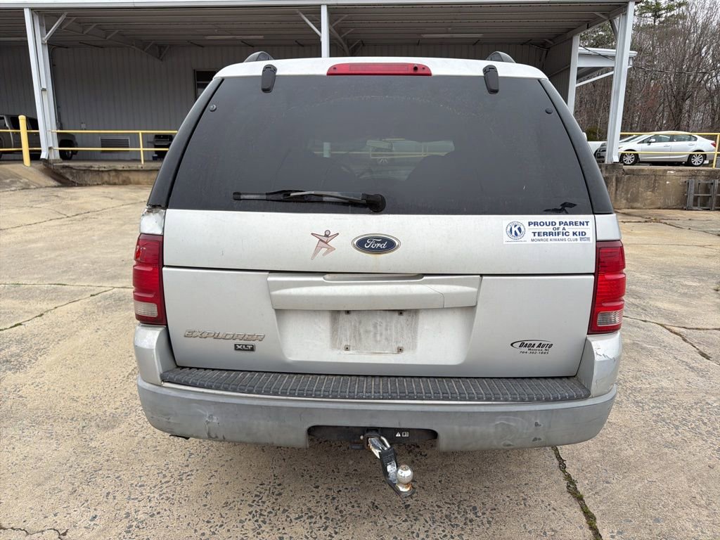 Used 2002 Ford Explorer XLT image 5