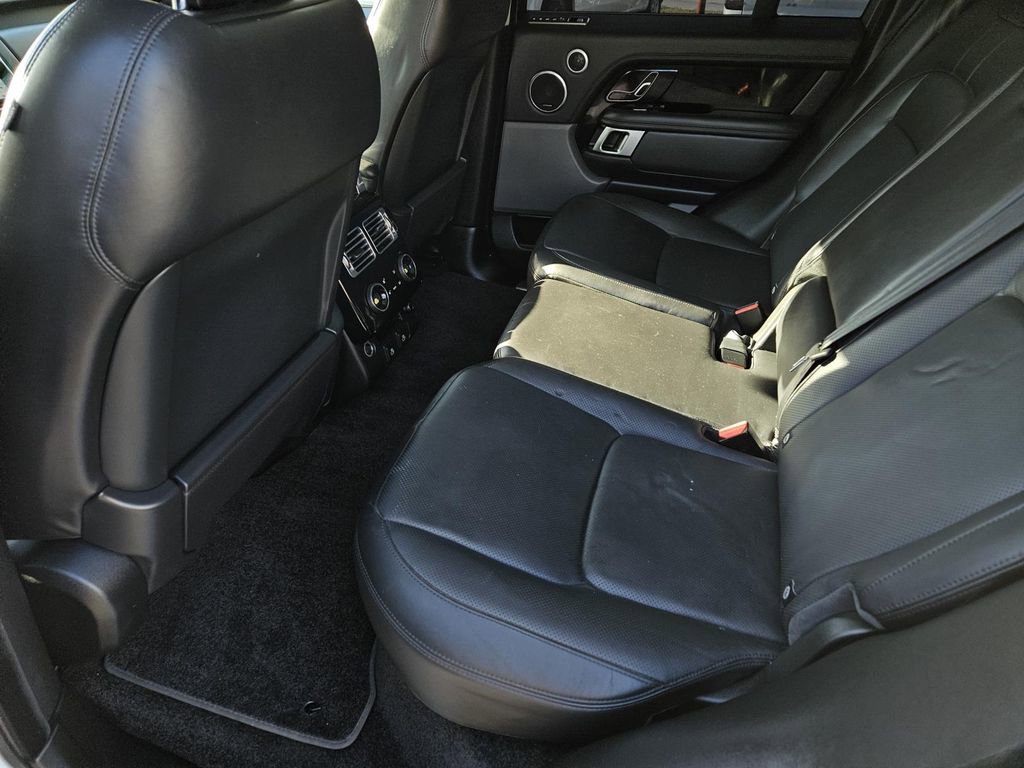 Used 2022 Land Rover Range Rover Westminster Edition image 15