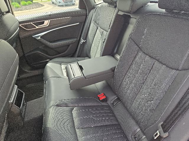 Used 2024 Audi S6 Prestige AWD/4WD image 10