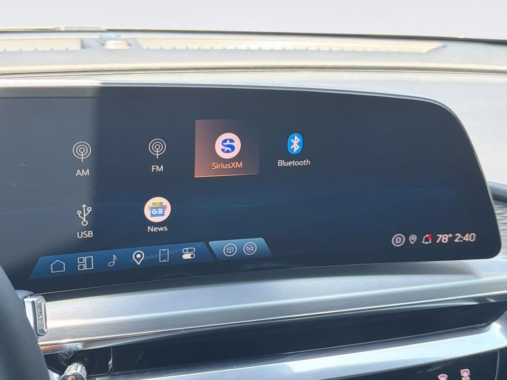 Certified 2024 Cadillac Lyriq Luxury RWD image 15