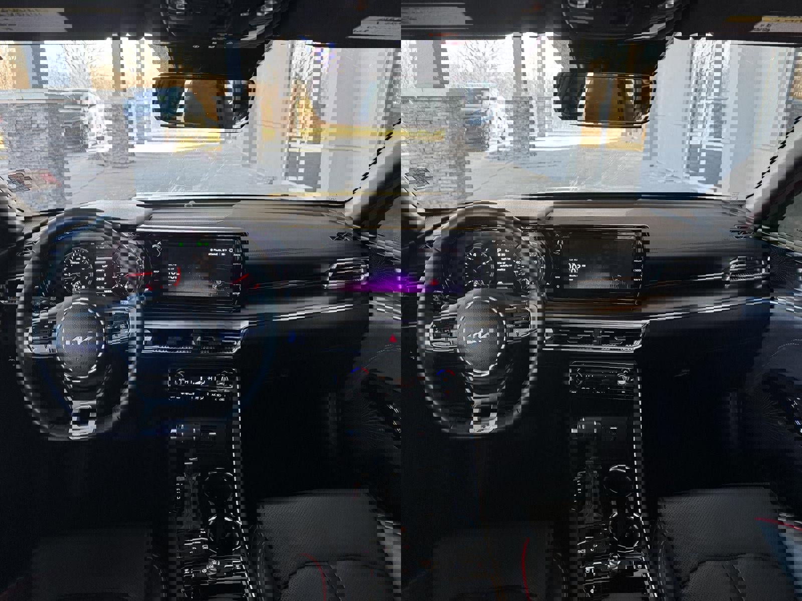 Used 2024 Kia K5 GT w/ GT1 Package image 14