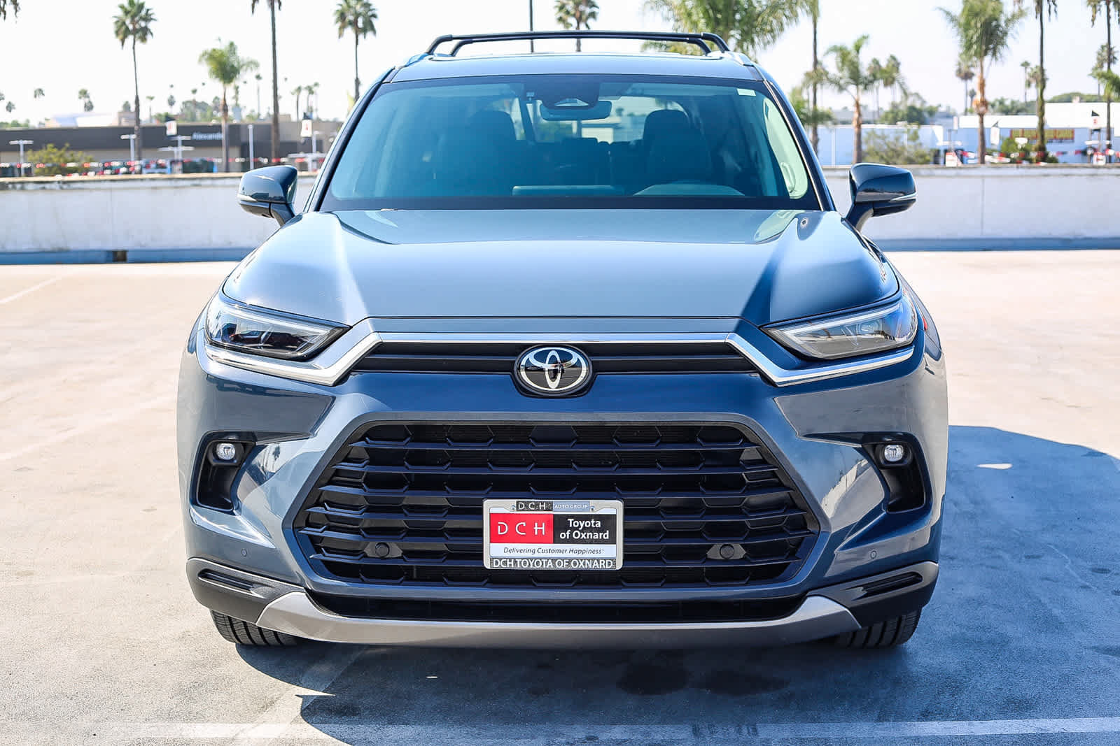 Used 2024 Toyota Grand Highlander AWD image 3