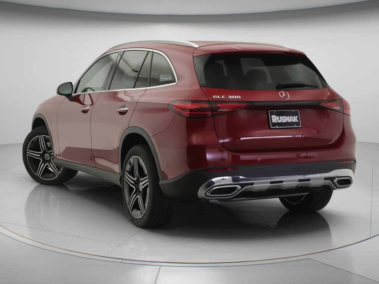 New 2026 Mercedes-Benz GLC 300 image 2